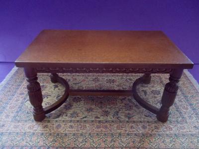 Wexburg Court Table
